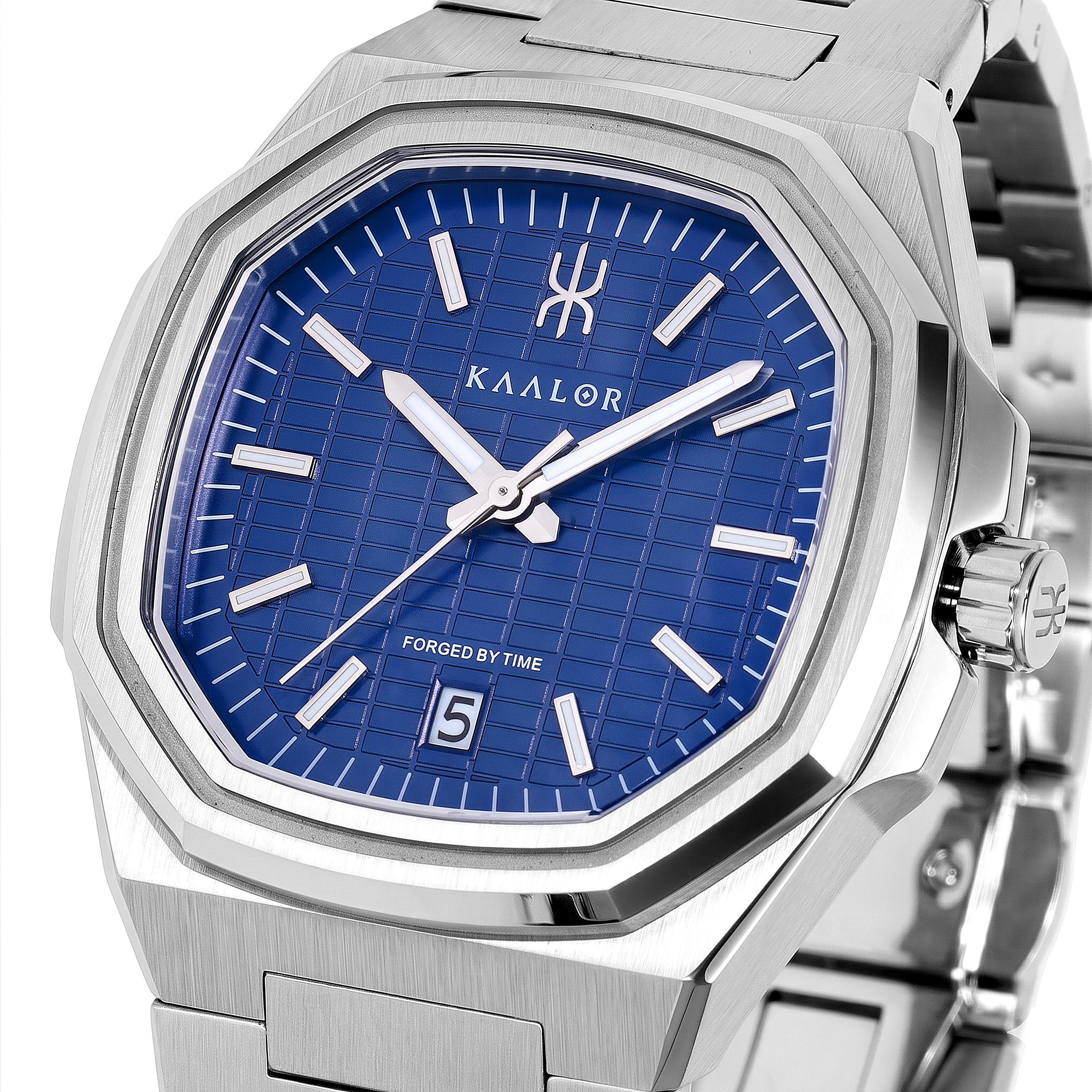 KAALOR Epoch Azure Blue sunburst dial with shifting light reflections